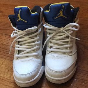 Sneakers in good condition